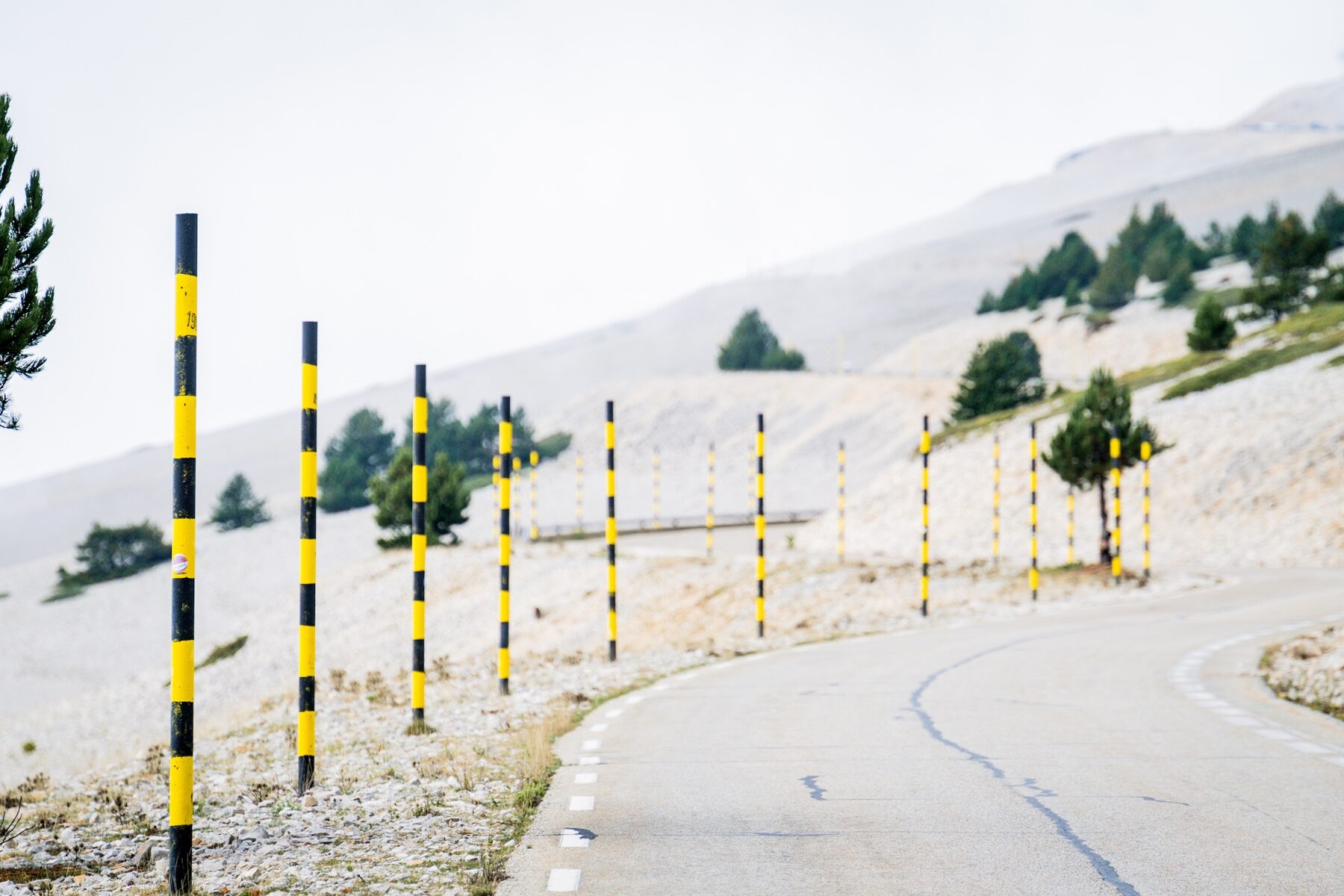 Mont Ventoux remake blue sky_inGamba_07_2025 2-1