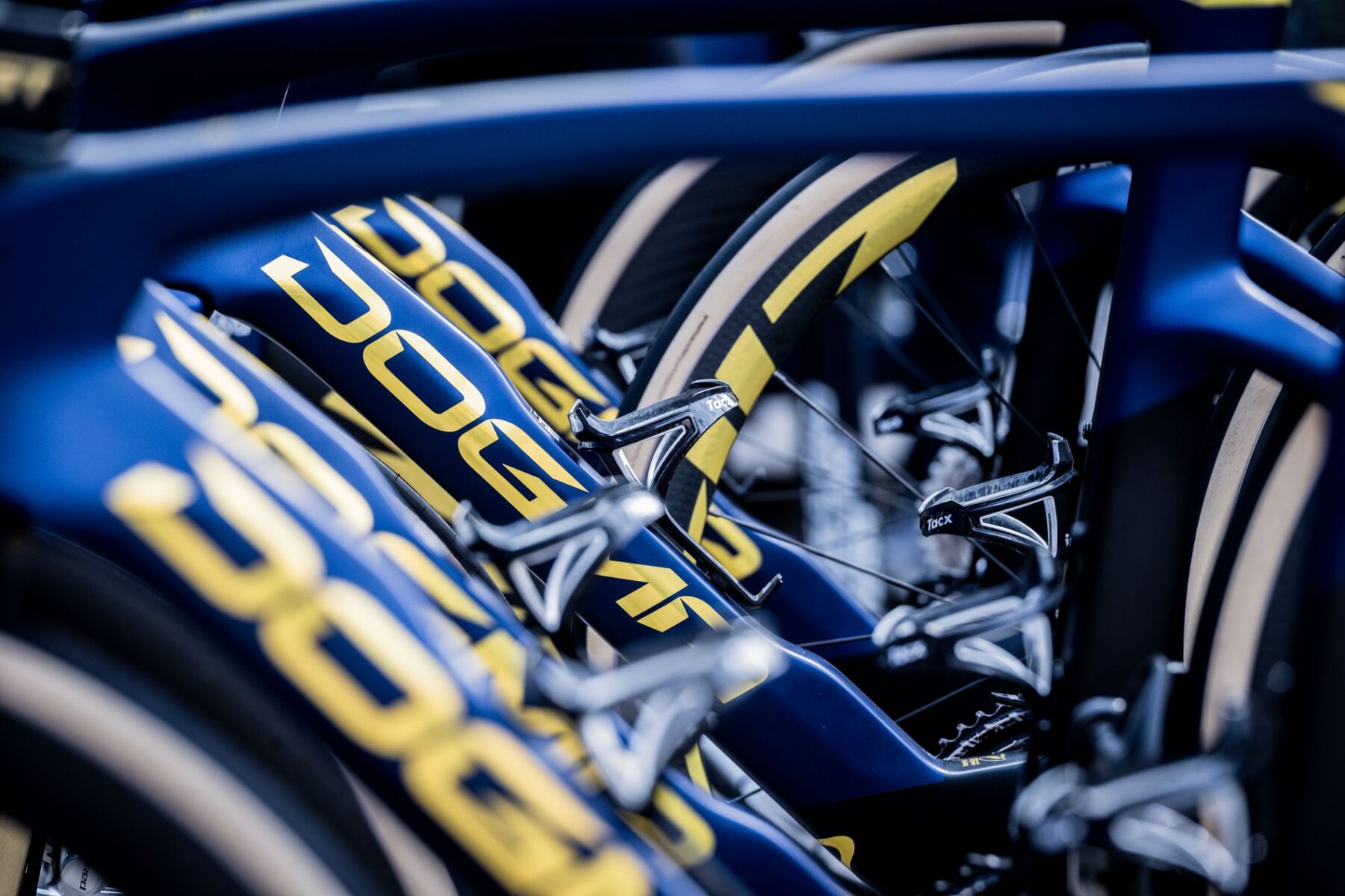 Strade Bianche02_inGamba_Pinarello Q36.5_03_2026_startt