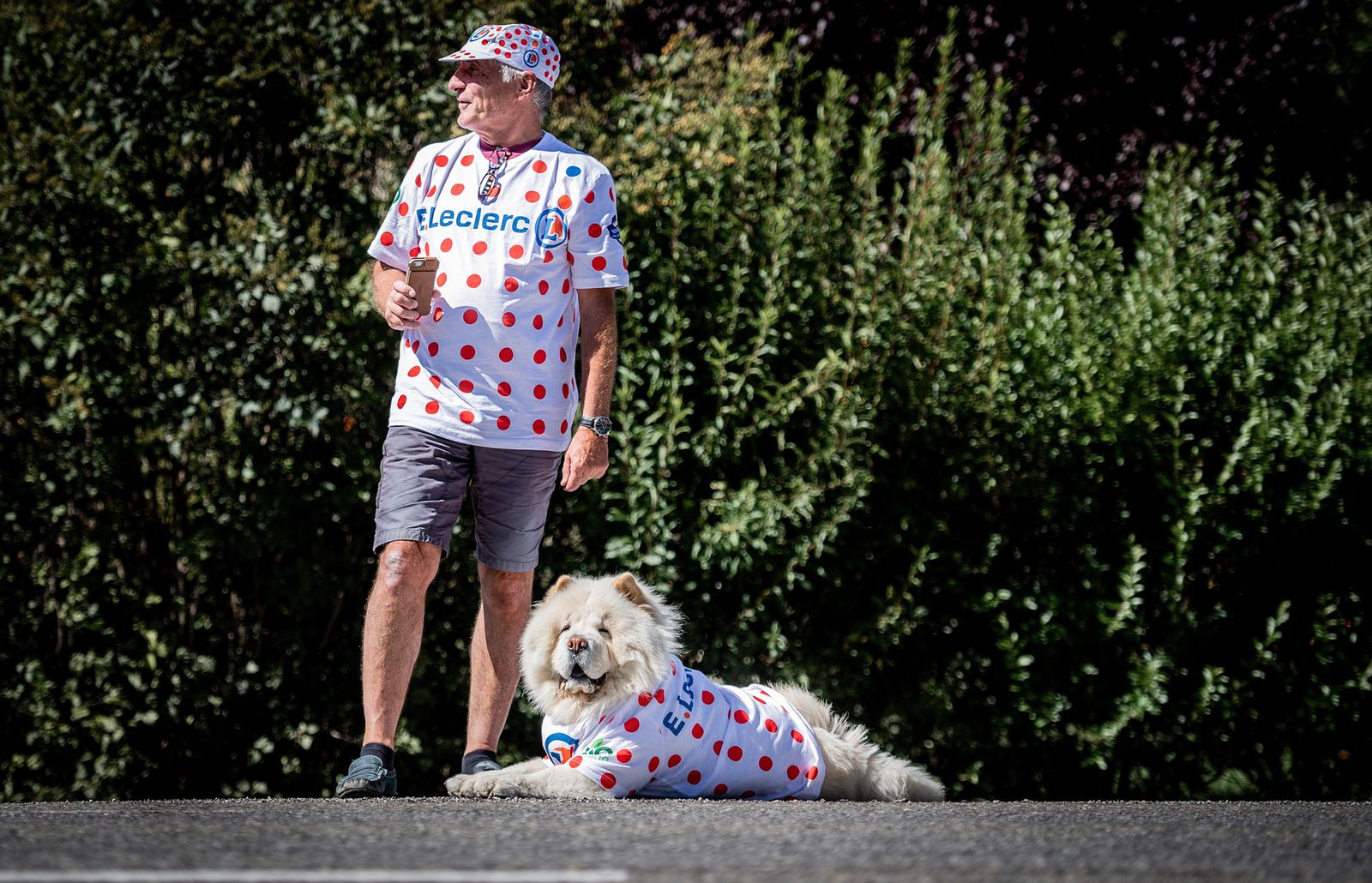 07_stg04_fan dog polka dot_tdf_2020 (1 of 1)_startt